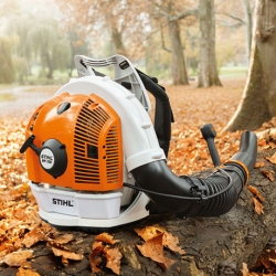 Najmocniejsza dmuchawa spalinowa, silnik 4-MIX - STIHL BR 700